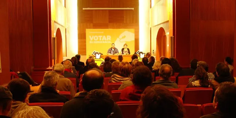 Anna Simó, convençuda que la població participarà al 9-N 'amb normalitat'