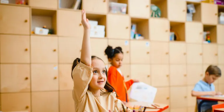 La comunitat educativa del Maresme s'organitza per exigir un habitatge de qualitat per a infants i joves