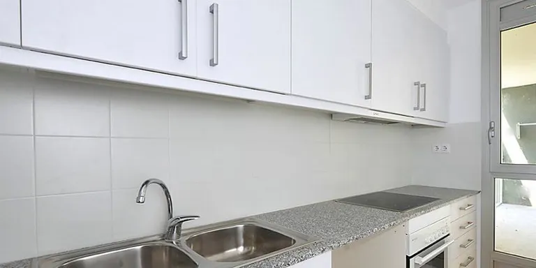 PROURSA fa el primer pas per destinar habitatge buit a lloguer social