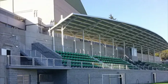 L'empresa COPCISA diu, ara, que les obres al camp de futbol finalitzaran el 25 de gener