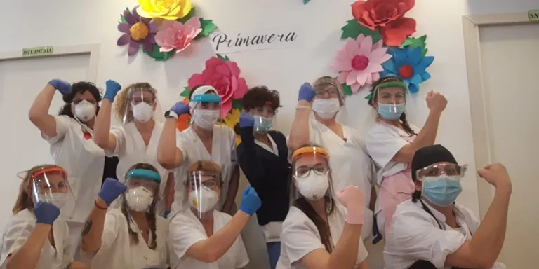Hotel Residència Pineda: 'Han vingut voluntaris de l'Open Arms a fer proves PCR als 51 residents i tots són negatius'