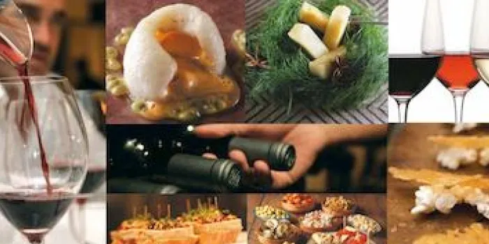 El Mercat Municipal celebra una nova edició del ‘Wine and Tapas’