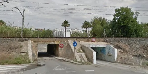 L’Ajuntament d’Altafulla busca la complicitat de la subdelegada del govern espanyol per ampliar el pas sota les vies de Camí del Prat