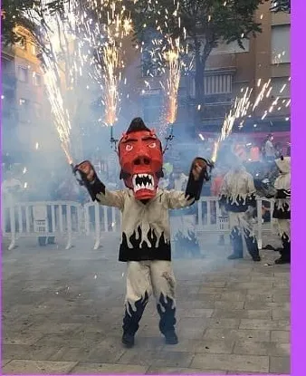 Exposició «30 anys de Diables» a Can Jalpí