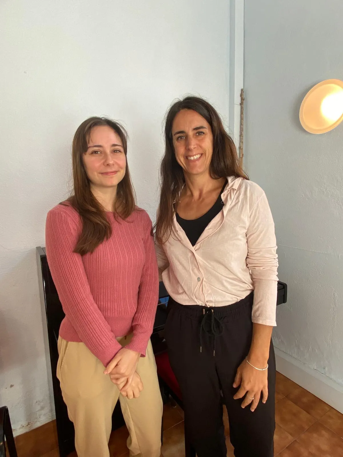 Maria Anton i Odette Cerro: "Volem que la gent pugui parlar català sentint-se còmode dins el Cercle de Lectura"