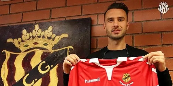 El Nàstic de Tarragona incorpora Fabián Noguera i Berat Sadik