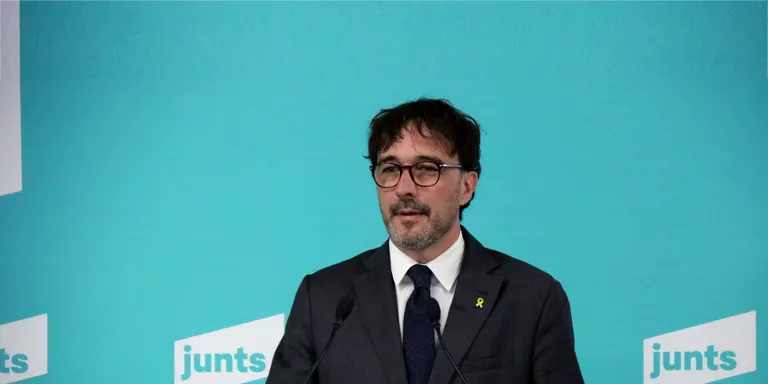 Junts es despenja definitivament de l'acord amb ERC, PSC i comuns per reformar la llei de Política Lingüística