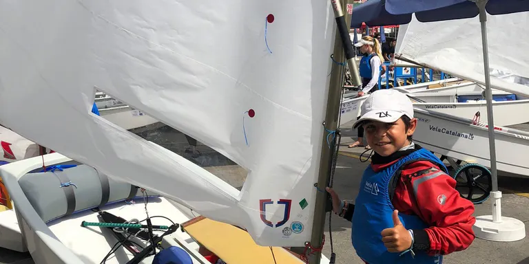 Lucas Garrido es classifica pel campionat d'Espanya sots 13 de la classe optimist