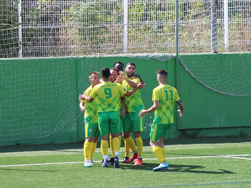Fins a 6 celebracions a Ripollet. Constants d'una temporada amb ja 50 gols a favor / Arxiu