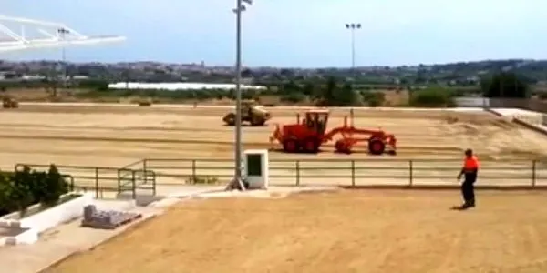 La instal·lació de la gespa artificial a l’Estadi Municipal Joan Pijuan podria començar aquest proper dissabte 25