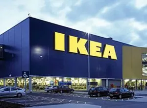 Un home perd la vida en un accident laboral a IKEA a Valls