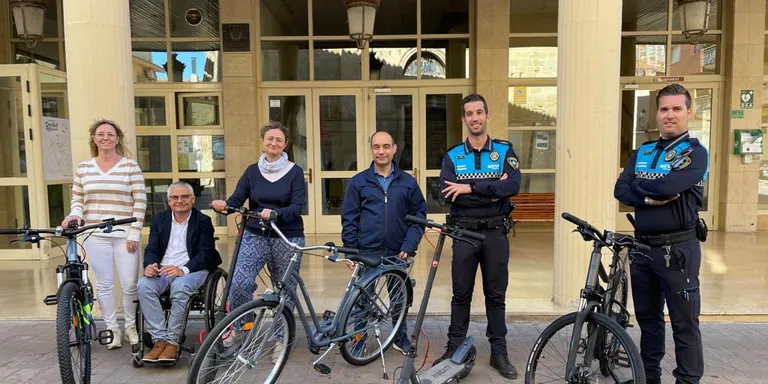 Torrefarrera suma tres bicicletes i dos patinets elèctrics a la flota de vehicles municipals