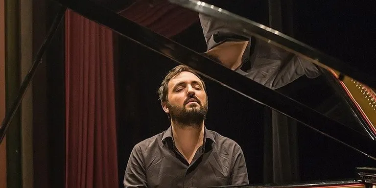 L'Espai Jazz Orfeó de Lleida rebrà al falsetí Lluís Capdevila el proper divendres 28.