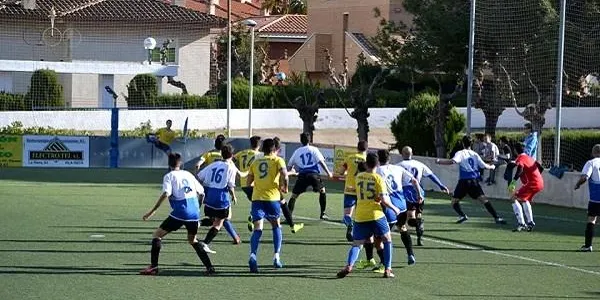 El Catllar aprèn la lliçó i goleja el Vila-seca (1-4)