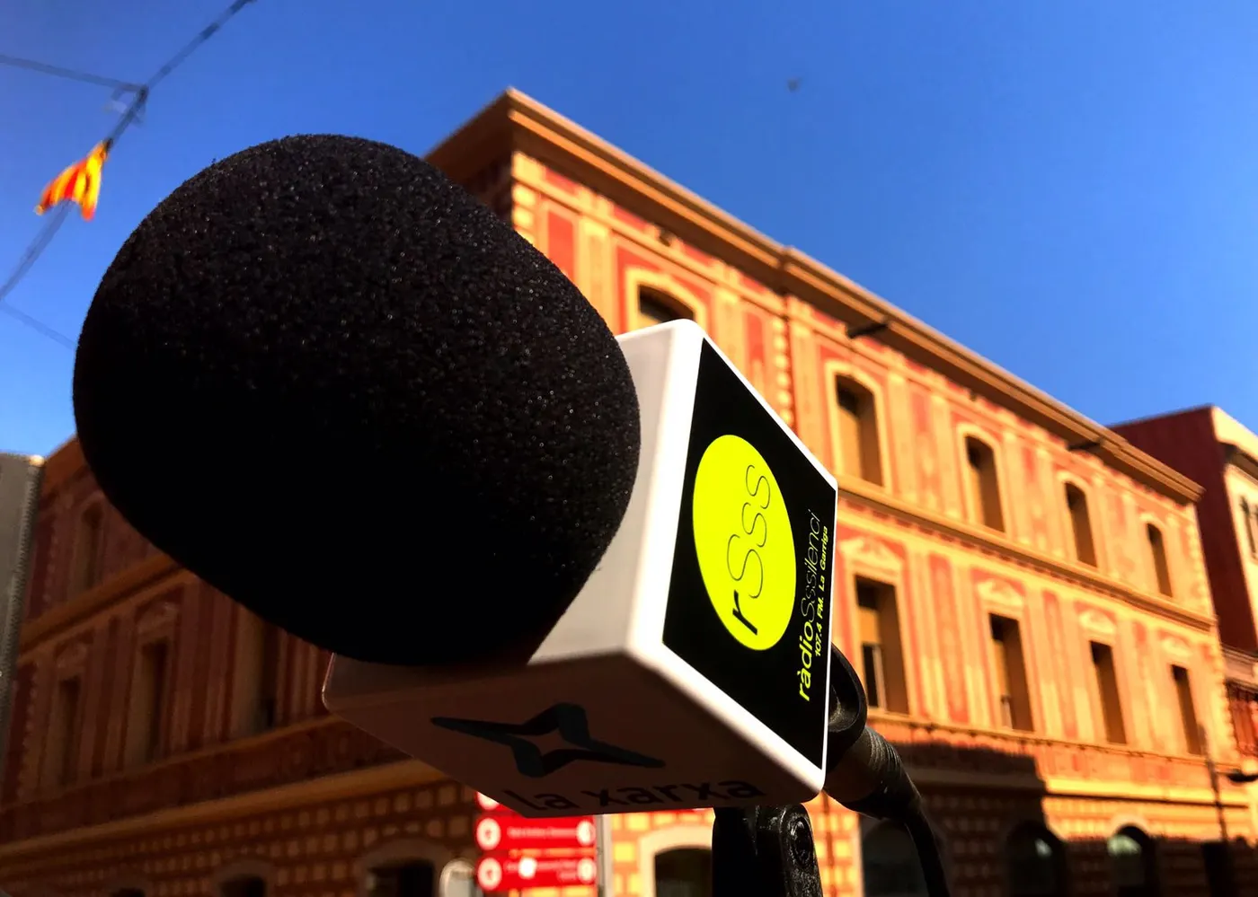 El magazín ObertxVacances, les càpsules temàtiques i la música protagonitzen la programació d'estiu de Ràdio Silenci