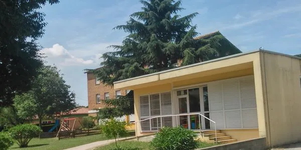 Caldes dona suport a les sis famílies del municipi afectades pel tancament temporal de dos edificis de l'escola Can Vila, de Mollet