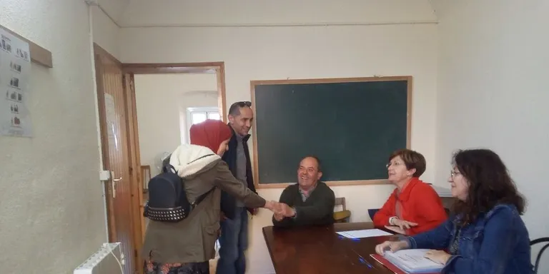 Fan falta voluntaris pel taller d'acollida lingüística de Càritas de Pineda