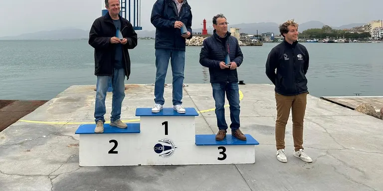 El Club Nàutic Cambrils celebra el Trofeu Cambrils a Bon Port de IOM