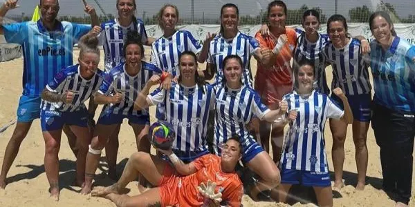 Jeroni Rañé i Adriana Pérez fan podi en el debut amb el CD Málaga en la Copa Andalusia de futbol platja