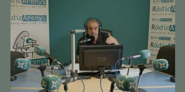 Avui s'estrena el documental 'Ona Local: la ràdio propera'