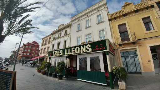 Coneixem l’hotel-restaurant Tres Lleons/Tres Leones