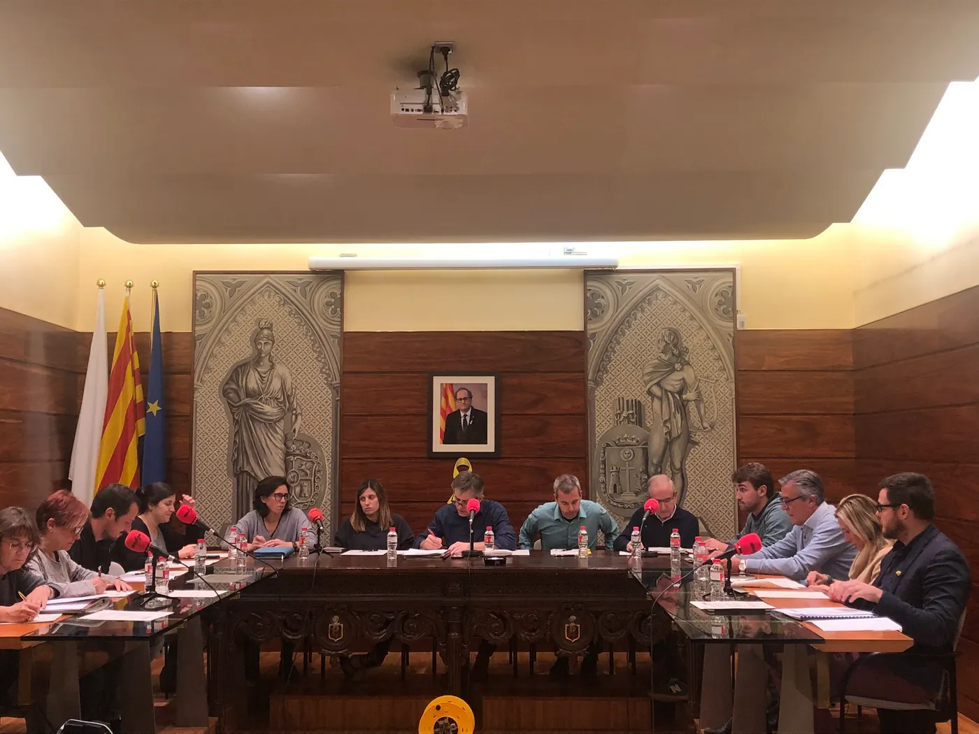 La menció de la República Catalana en una moció sobre el 25N provoca l'abstenció de la regidora del PSC