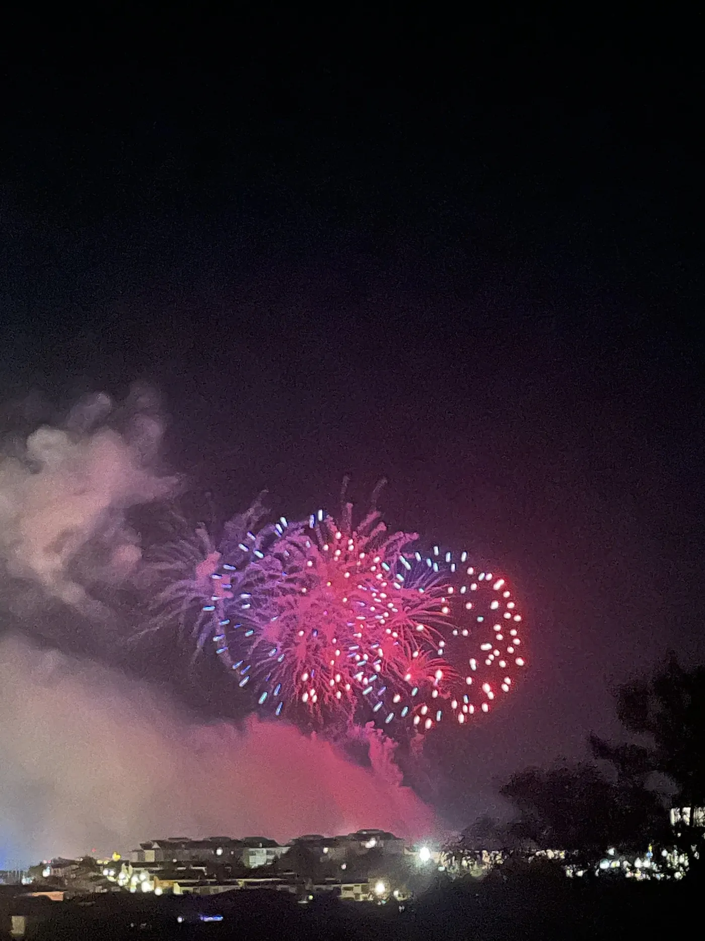 Valls s’acomiada de la Festa Major de Sant Joan d’enguany amb el tradicional piromusical