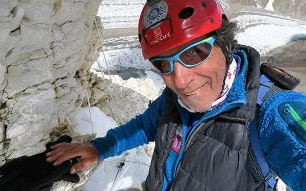 Òscar Cadiach ajorna l’ascens al Broad Peak fins la primavera del 2017