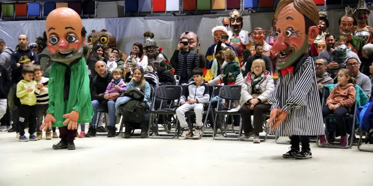 El Carnaval de Solsona escalfa motors amb els assajos dels ballets