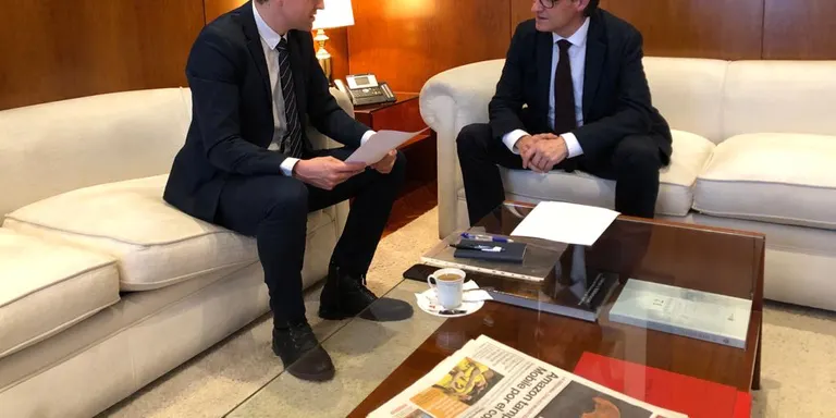 Reunió d'Òscar Ordeig amb Salvador Illa a Madrid
