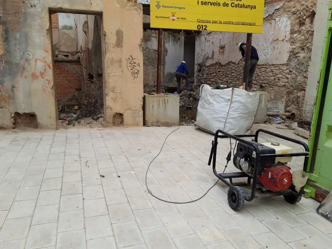 Comencen les obres de recuperació dels arcs medievals de l’entorn del Museu Casteller
