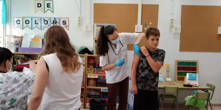Comença a Pineda la vacunació contra el virus del papil·loma humà a infants d'11 i 12 anys