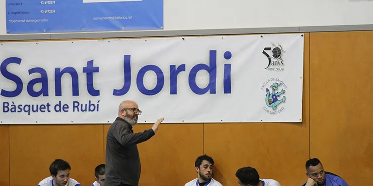Bons números amb poc premi en el CEB Sant Jordi masculí