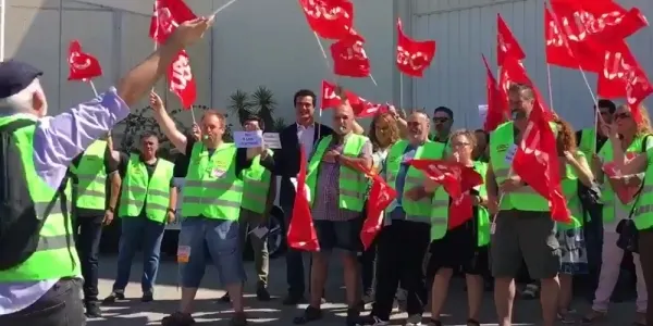 Els treballadors acomiadats de DINAT guanyen les eleccions sindicals