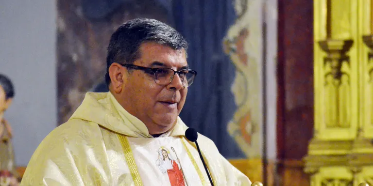 El exaltador eucarístico, el salesiano Manuel Muñoz, en los micrófonos de COPE Utrera