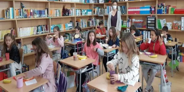 Uns tallers de nutrició a l'Escola La Portalada d'Altafulla ajuden als alumnes a recuperar els hàbits alimentaris després del confinament