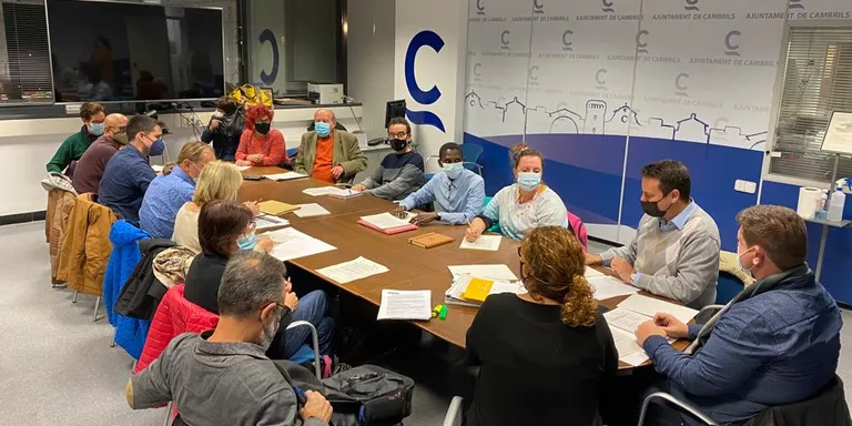 El Consell de Cooperació Cambrils Solidària aplega en una trobada les 10 ONGD que en formen part