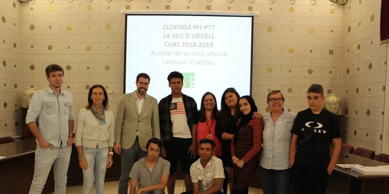 Lliurament d'orles als set joves urgellencs que finalitzen el curs del PTT