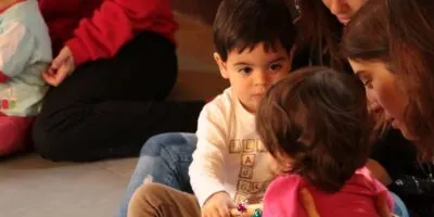 L’Escola de Música Robert Gerhard torna a impulsar el taller de música en familia