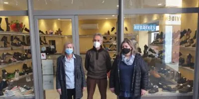 Valls promou l’ús del català als establiments comercials i de restauració