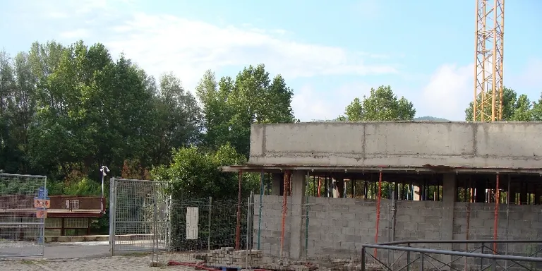 Acord per a la venda d'una parcel.la municipal de la placeta del Molí
