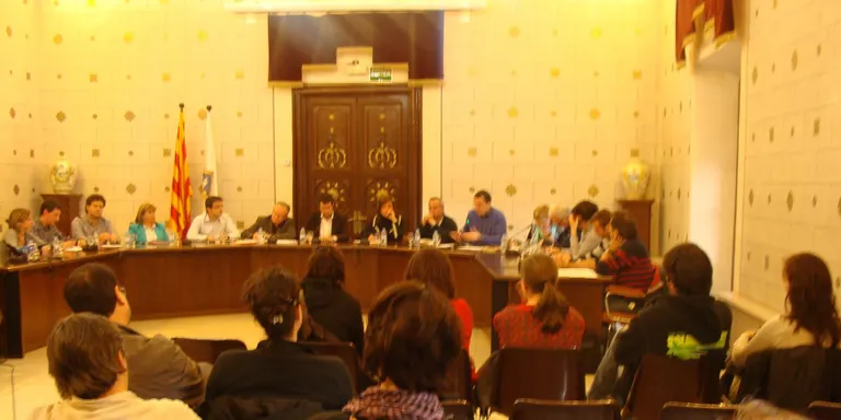 Desestimades les al.legacions de Progrés per suspendre els nous preus de les llars d'infants
