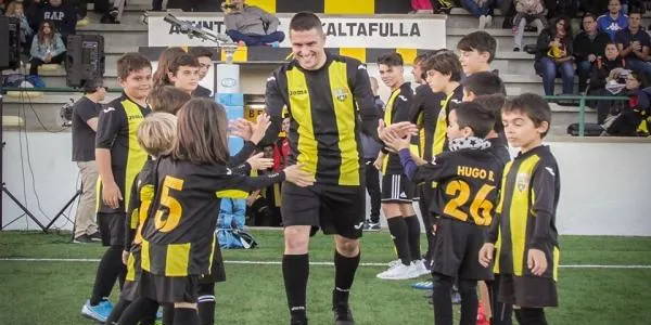 El CE Altafulla celebra un ascens tant merescut com agredolç