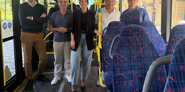 LURRALDEBUS REFUERZA SU RED EN OARSOALDEA Y BIDASOALDEA CON MÁS SERVICIOS, HORARIOS AMPLIADOS Y NUEVAS CONEXIONES