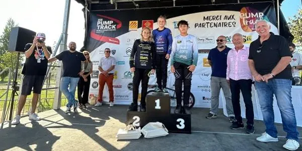 L’altafullenca Mia Ayats guanya en una prova de menors mixta de 10-13 anys en el classificatori per al Mundial de Pumptrack