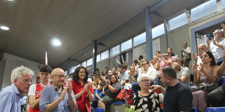 Homenatge emotiu de la UER a Miquel Castillo