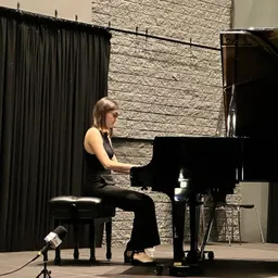 #263 - Petit concert de piano, a càrrec de Nora Figuerola Rigat - episode art