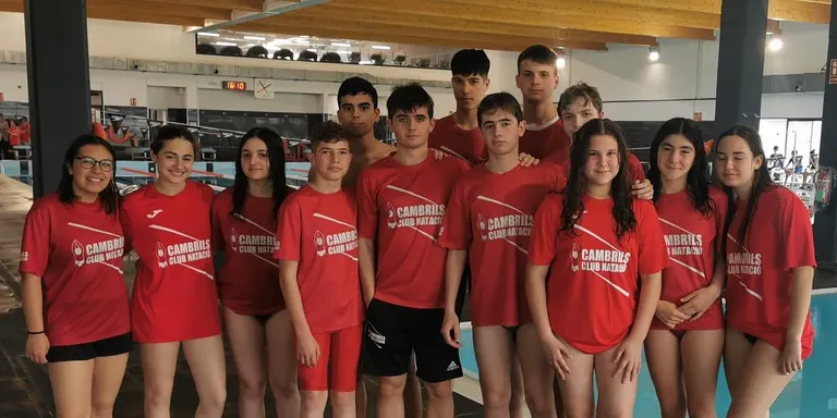 Bones sensacions dels nedadors del Cambrils Club Natació a la piscina del CN Tortosa