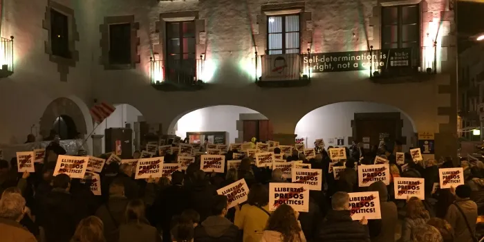 La plaça de l'Ajuntament acollirà demà una fideuada popular per a tots els qui interpreten a diari el Cant dels Ocells