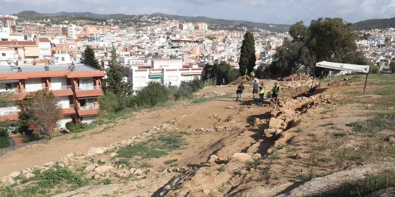Les excavacions del jaciment romà dels Padrets de Blanes daten la fundació als anys 80 aC